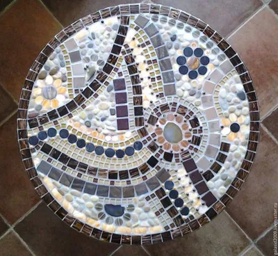 Мозаика из битой плитки своими руками: орнамент в ванной и на кухне
