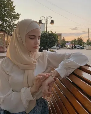 🌻🌻🌻 | Красивый хиджаб, Мусульманские девушки, Мусульманки