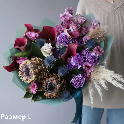 Авторский букет мужской сине-фиолетовый - заказать доставку цветов в Москве  от Leto Flowers