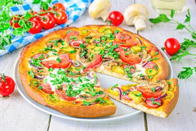 Пицца: 3 моментальных варианта теста и 7 потрясающих начинок - рецепт с  фотографиями - Patee. Рецепты