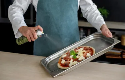 Домашняя пицца в духовке - пошаговый рецепт с фото на Готовим дома