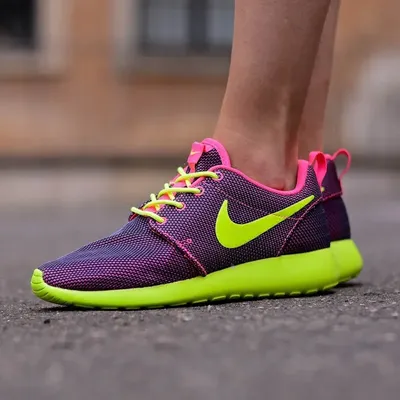 Nike Roshe Run PRM - Nohble