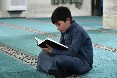 9 способов научить ребёнка намазу | islam.ru