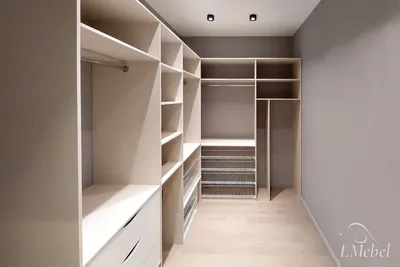 7 оригинальных идей для создания гардеробной в маленькой квартире :: Дизайн  :: РБК Недвижимость