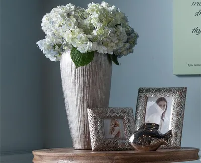 Напольные вазы для цветов 80см. Большие напольные вазы станут украшением  гостиной, кабинета или спальни. Цвет : Золотой. Материал :… | Instagram