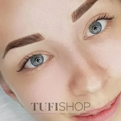 Ламинирование бровей в салоне красоты Beauty Corner