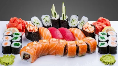 Японские суши и роллы. Какие они?