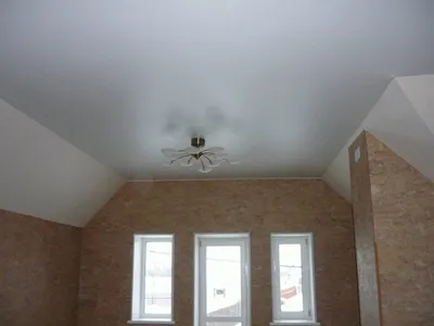 Натяжной потолок на мансарде | DECO 100% ЭКО потолок