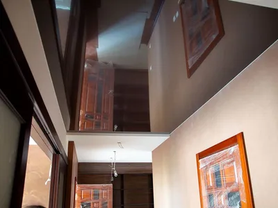 Натяжной потолок в коридоре – современное решение для любой квартиры