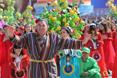 File:Праздник Навруз, Таджикистан.jpg - Wikimedia Commons