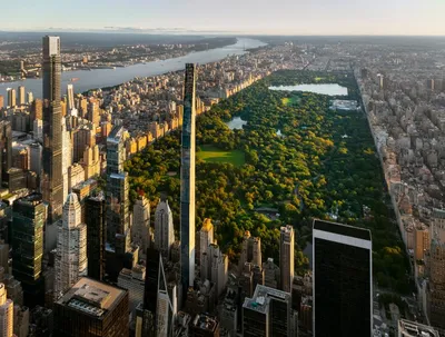 Здания и небоскребы в Бродвей - Нью-Йорке Манхаттане Стоковое Фото -  изображение насчитывающей положения, улица: 72504676