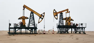 Что такое Нефть простыми словами? Добыча и сферы применения