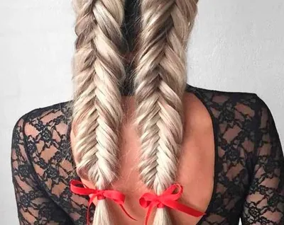 Необычное плетение ❤️ на сказочно-красивых и длинных волосах Александры  @ashuraika 🌿 Мейк от @karamysheva_make_up… | Instagram