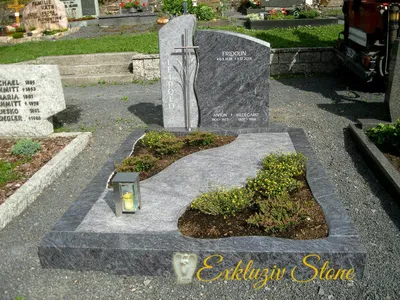 Красивые надгробные памятники на кладбище - Эксклюзив Стоун