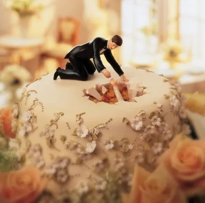 Полезные статьи :: Необычные свадебные торты.