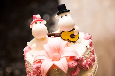Необычный свадебный торт (53 фото)