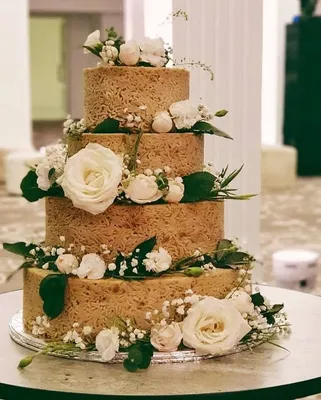 Необычные свадебные торты - 70 фото