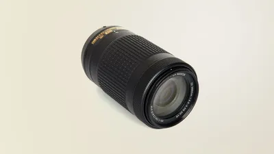 Nikkor 70-300mm f/4.5-5.6G IF-ED AF-S VR lens reviews, specification,  accessories - LensBuyersGuide.com