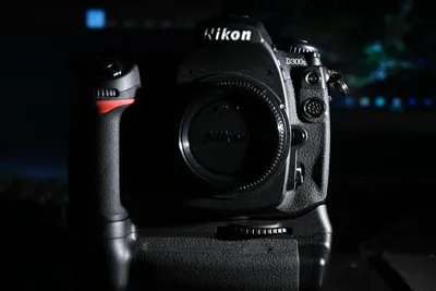 Nikon D300S In-depth Review: Digital Photography Review