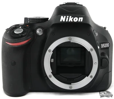 Nikon D5200 — Вікіпедія