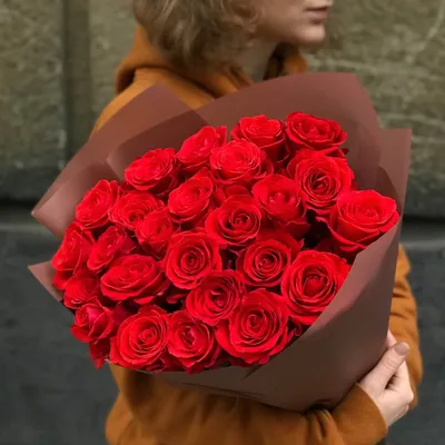 🌷 Роза гр нина купить оптом в Москве | Роза одноголовая в «7ЦВЕТОВ»🌺