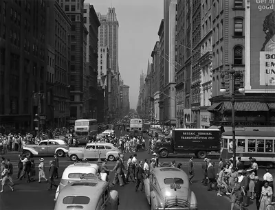 А вы знали, что в 1938 году на Нью-Йорк нападали прищельцы? | Музей  ТИТИКАКА | Дзен