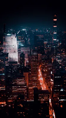 Обои на телефон ночной город, здания, вид сверху, архитектура, нью-йорк,  сша - скачать бесплатно в высоком качестве из категории \"Города\"