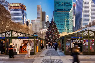В центре Нью-Йорка зажглась главная рождественская елка США: 02 декабря  2021, 12:48 - новости на Tengrinews.kz