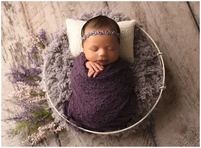 The Best Time To Do a Newborn Photoshoot