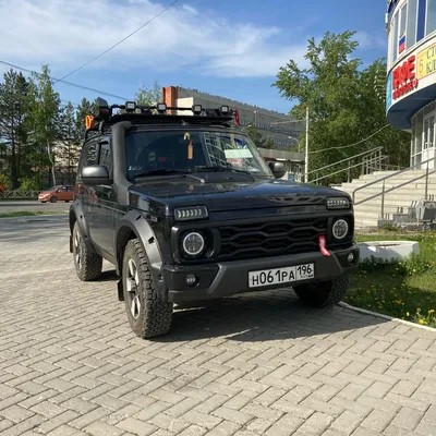 Vagabund Moto Russian Lada Niva 4x4 Release | Hypebeast