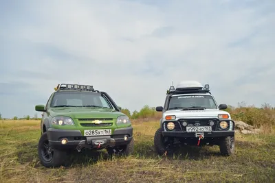 Lada Niva at offroad rally competition – Stock Editorial Photo © philipus  #9590186