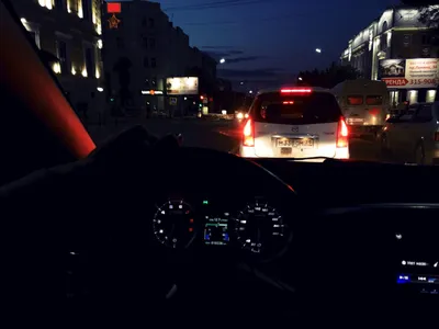 Ночная фотосессия автомобиля Audi RS6 в Москве