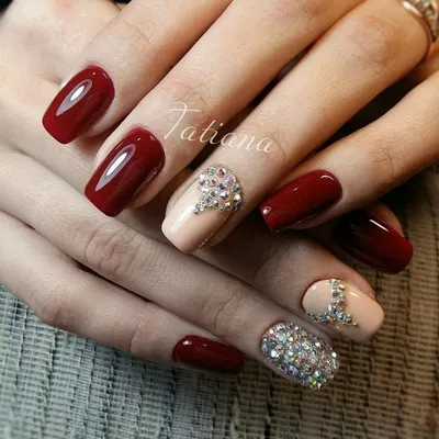 Бордовый маникюр: 100 свежих фото | Nails, Color, Photo