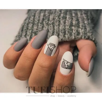 Nail Art #4832 - Best Nail Art Designs Gallery | BestArtNails.com | Nail  designs glitter, Classic nails, Oval nails