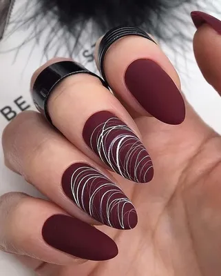 School-studio Nice Nails - 🍂ЦВЕТ-МАРСАЛА🍂 Самая осенняя тема Цвет который  не требует дополнительного украшения,❗️кроме ❗️идеального маникюра,и  нанесения ПОД кутикулу✨ #марсала#ногти#маникюросени#маникюр#курсыманикюра#like#likeforlikes  | Facebook