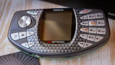 Оригинальный игровой телефон Nokia N-gage QD.