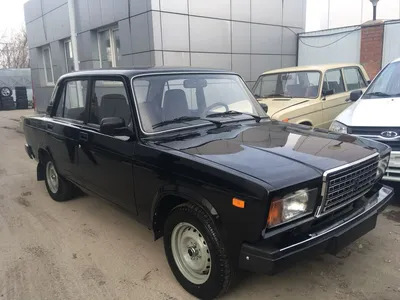 Купить новый Lada (ВАЗ) 2107 1982-2012 1.6 MT (74 л.с.) бензин механика в  Тольятти: чёрный Лада 2107 2011 седан 2011 года на Авто.ру ID 1072310254