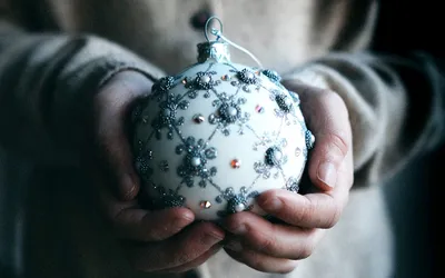 Где хранить елочные игрушки: 10 необычных идей :: Дизайн :: РБК Недвижимость