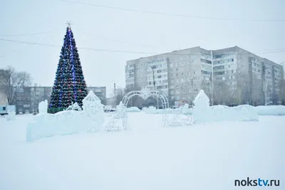 Новотроицк приходит в себя после новогодней ночи (Фоторепортаж)