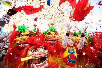 Новый год: удивительные традиции празднования в разных странах | РЕН ТВ |  Дзен