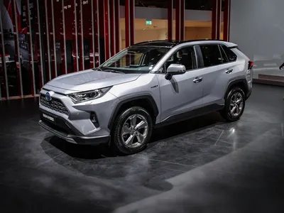 Toyota RAV4 получила спортивную версию (фото)