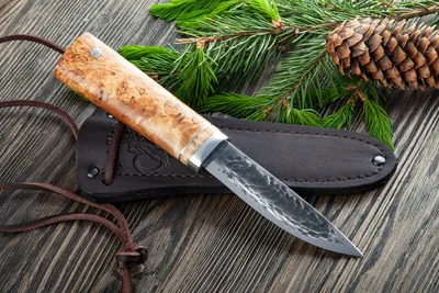 Шейный якутский нож с откованным долом (Х12МФ, карельская береза, дюраль)