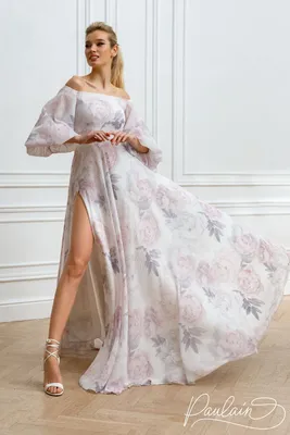 Красивые платья свадьбы на манекене Стоковое Изображение - изображение  насчитывающей платье, оборка: 112147087