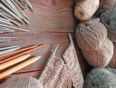 Двусторонний узор «Жемчужные ромбы» для вязания спицами. Уровень сложности:  низкий. Схема вязания в вашу копилочку. 🌸🌸🌸 Основной профиль:… |  Instagram