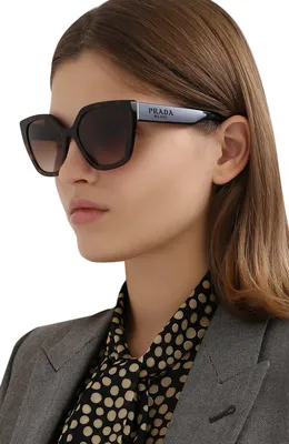 Женские коричневые солнцезащитные очки PRADA купить в интернет-магазине  ЦУМ, арт. 24XS-2AU6S1