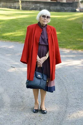 Платья для пожилых женщин (55 фото)