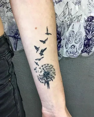 Тату , тату одуванчик , тату птицы , чб ,тату на руке . | Tattoos