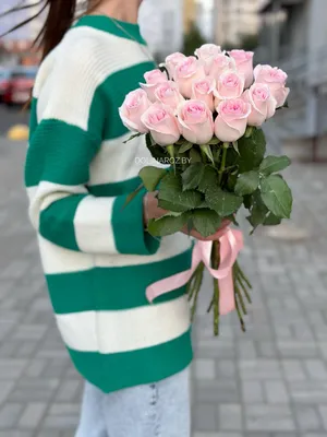 Купить «букет из 21 кенийской розы микс с оформлением» в Курске - «Лепесток»