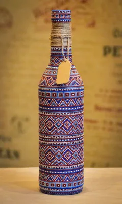 Tatyana Klyueva | VK | Glass painting designs, Bottle art, Bottle crafts