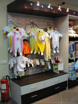 Мерчандайзинг детской одежды, детского товара в магазине, компания  мерчендайзинга Leader Team